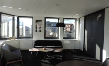 On the prestigious Avenue Louise: magnificent new offices about 150 m² !